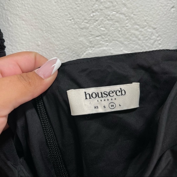 HOUSE OF CB Floriana Black Stretch Frill Dress - Picture 3 of 5